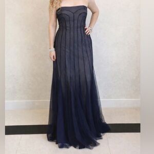 Adrianna Papell Midnight Navy Blue Mesh Tulle Strapless Gown Maxi Dress size 10